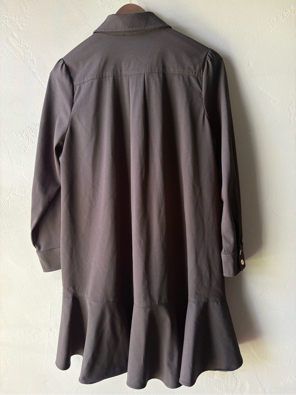 Tuckernuck Black Flutter Bottom Dress ~ Size S - Picture 9 of 9